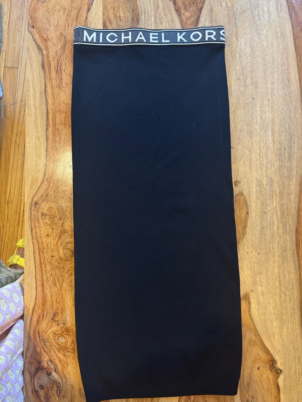 Michael Kors Black  stretchy Logo Waist Pencil Skirt size S like new condition